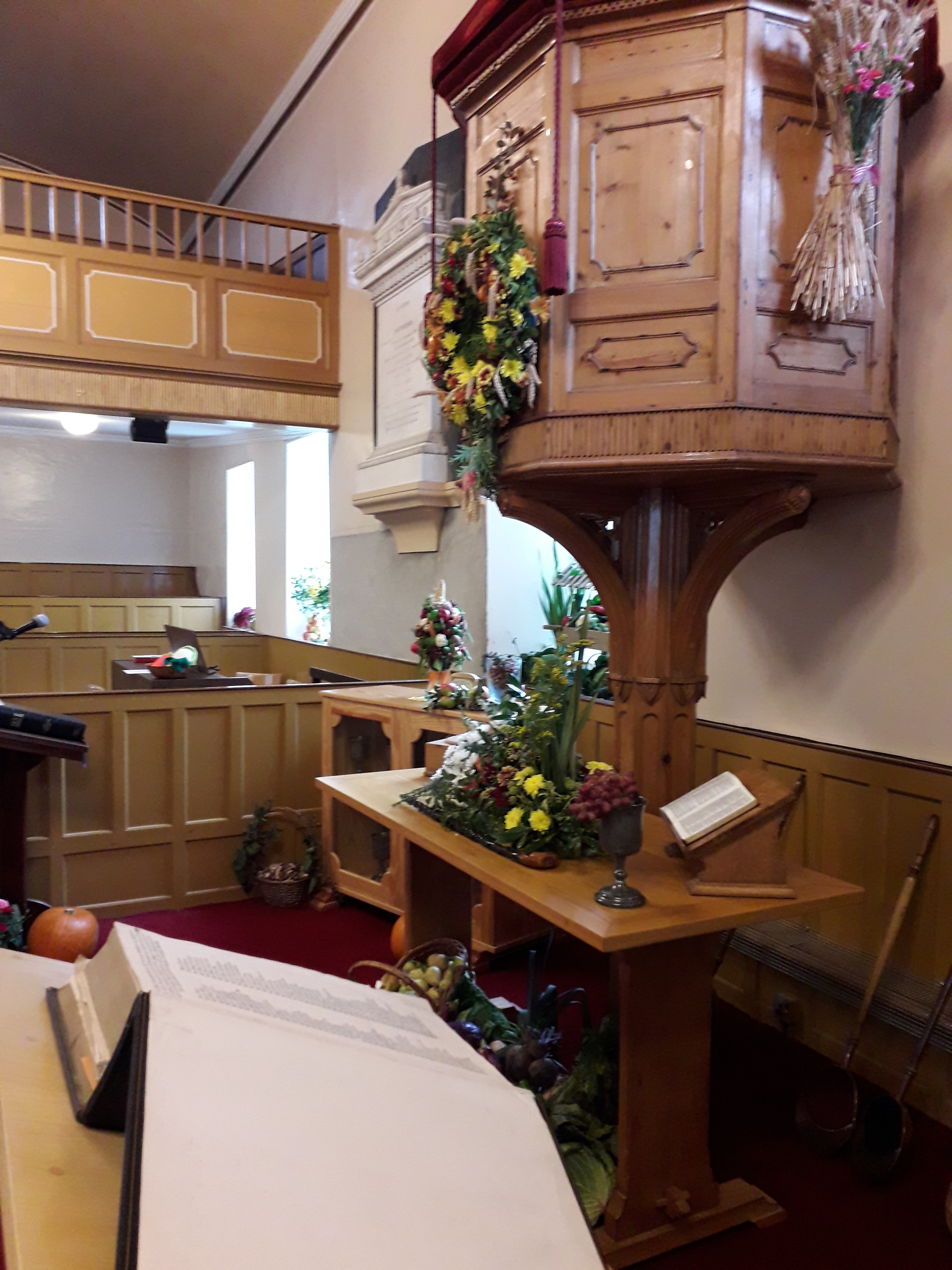 Dpk Harvest Pulpit