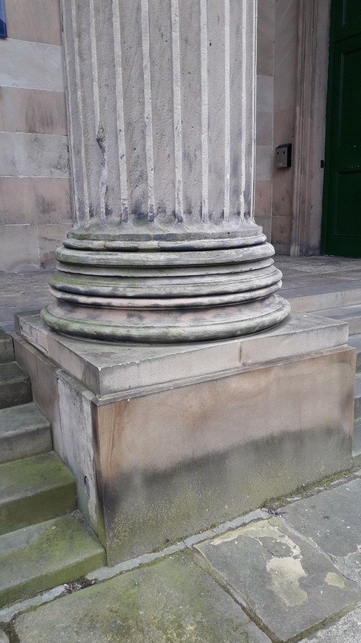 Rodney Street base of pillar