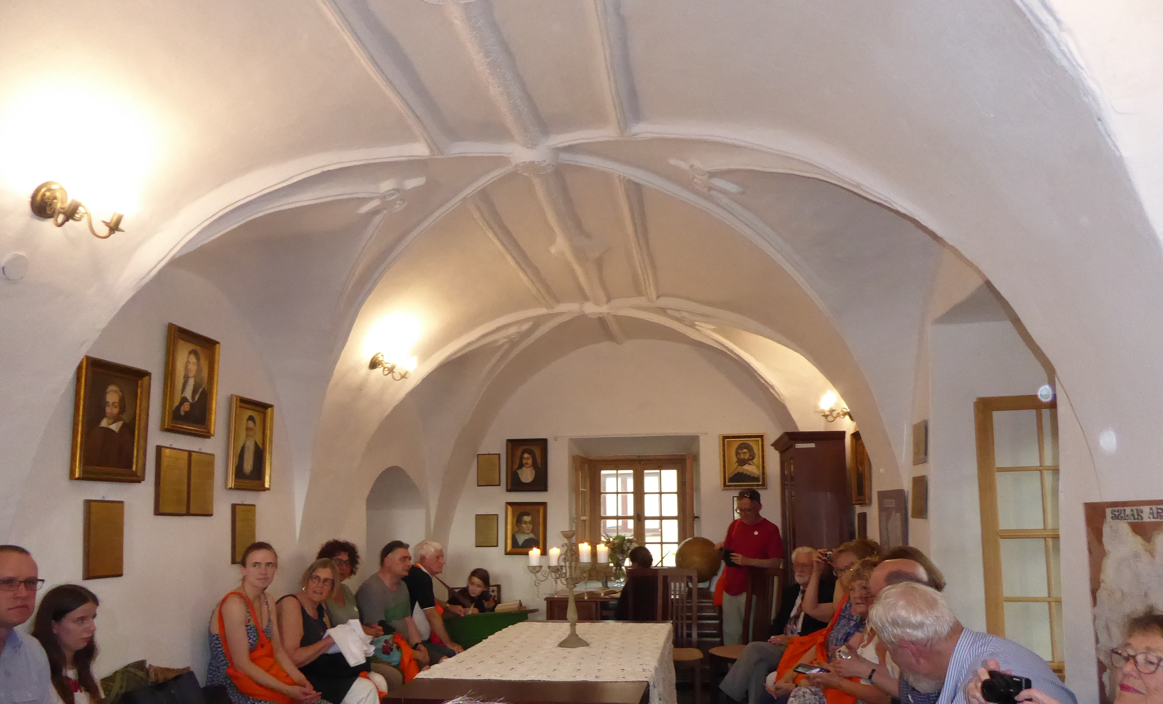 Rakow interior meeting cropped