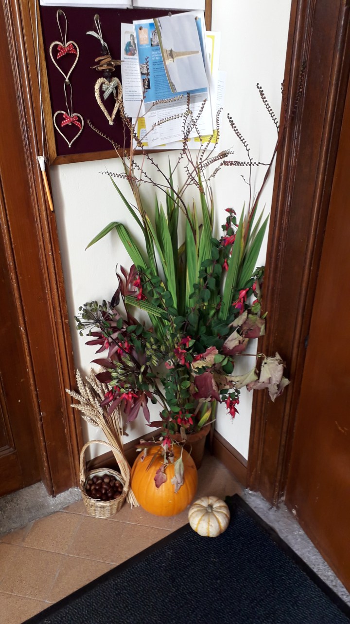 Clough vestibule 02 2019